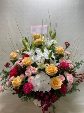 美浦村へアレンジメントをお届けしました。｜「松庄花壇」　（茨城県土浦市の花キューピット加盟店 花屋）のブログ